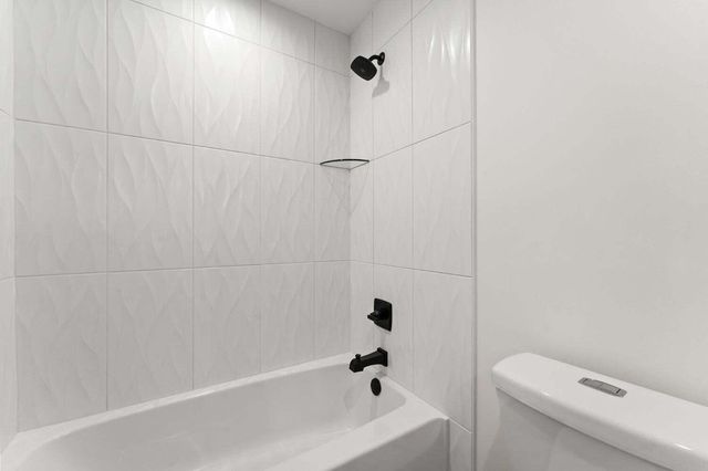 13822 Waterleaf Drive, St. John, IN 46373