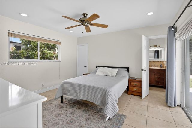 292 SW 52nd Ave, Plantation, FL 33317