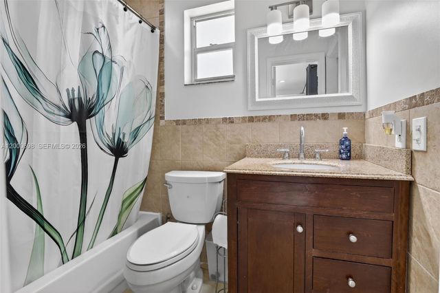 292 SW 52nd Ave, Plantation, FL 33317