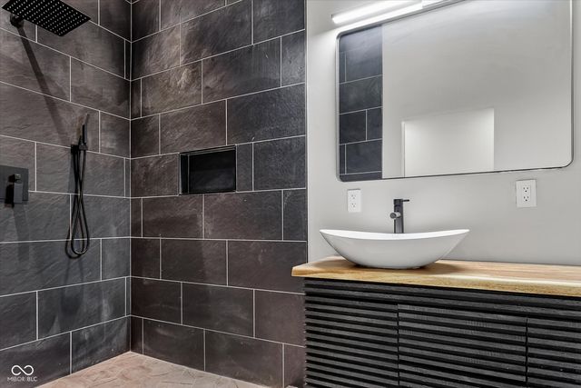 1117 St Peter Street, Indianapolis, IN 46203