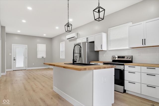 1117 St Peter Street, Indianapolis, IN 46203