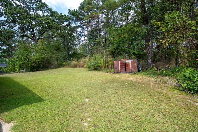 6106 Emory Drive, Chattanooga, TN 37421