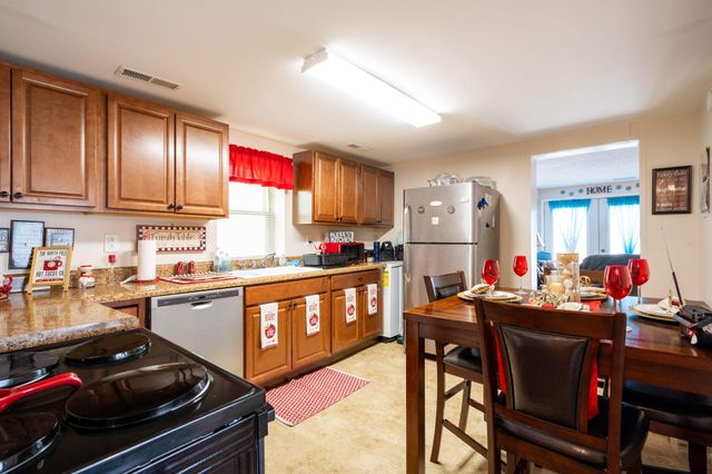 6106 Emory Drive, Chattanooga, TN 37421