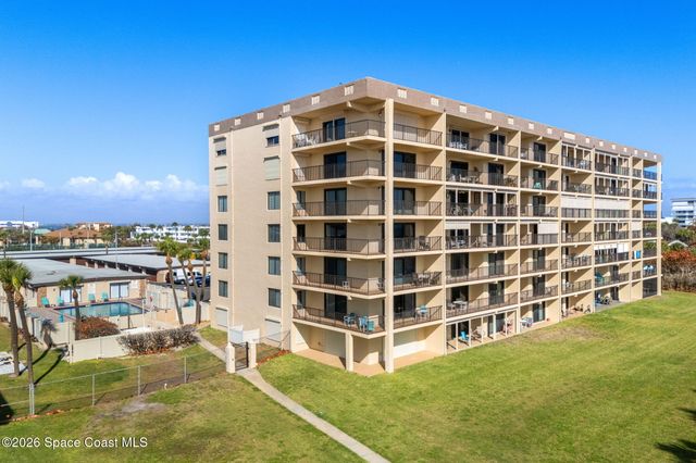 3170 N Atlantic Avenue 202, Cocoa Beach, FL 32931