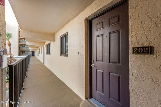 3170 N Atlantic Avenue 202, Cocoa Beach, FL 32931