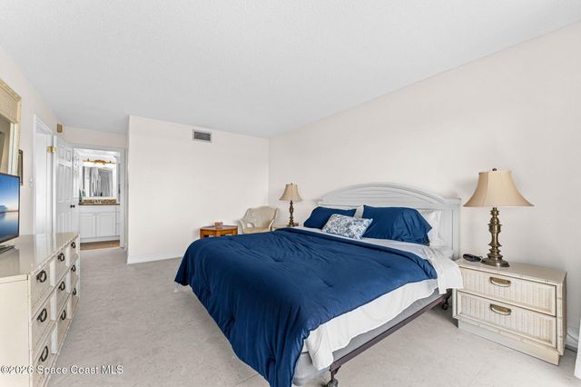 3170 N Atlantic Avenue 202, Cocoa Beach, FL 32931