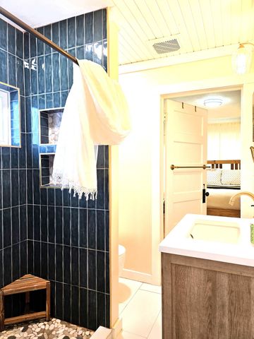 2200 W Phelps Street, Springfield, MO 65802