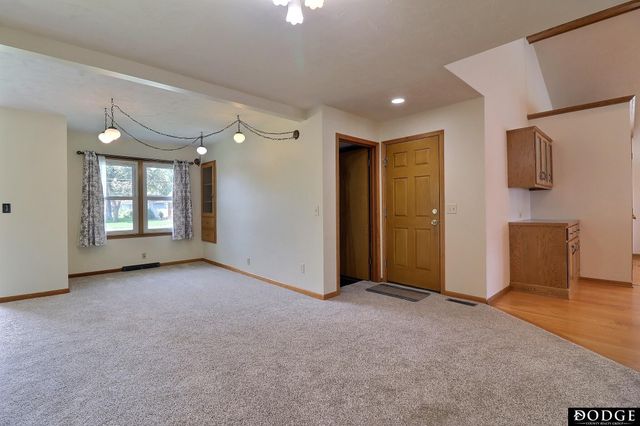 1917 E 9th Street, Fremont, NE 69025