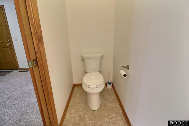 1917 E 9th Street, Fremont, NE 69025