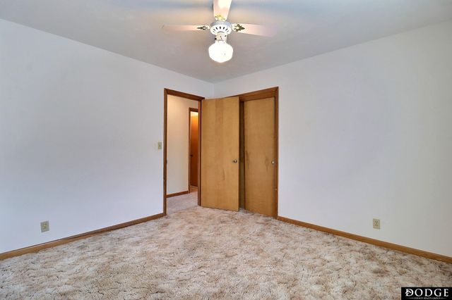 1917 E 9th Street, Fremont, NE 69025