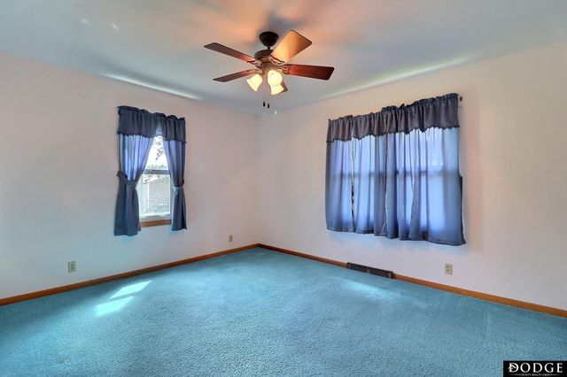 1917 E 9th Street, Fremont, NE 69025