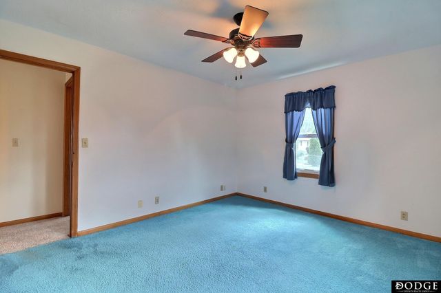 1917 E 9th Street, Fremont, NE 69025