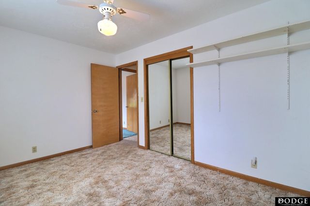 1917 E 9th Street, Fremont, NE 69025