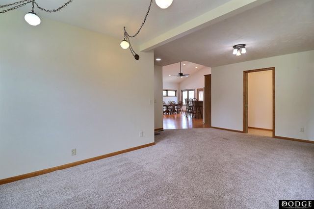 1917 E 9th Street, Fremont, NE 69025