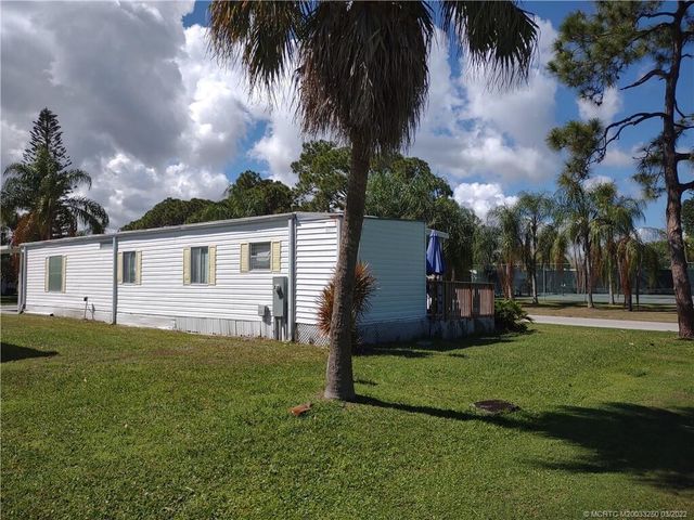 1 Montanzas Road, Port St. Lucie, FL 34952