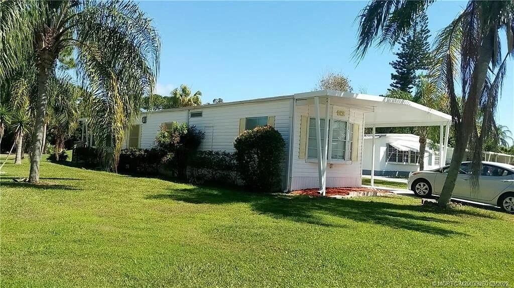 1 Montanzas Road, Port St. Lucie, FL 34952