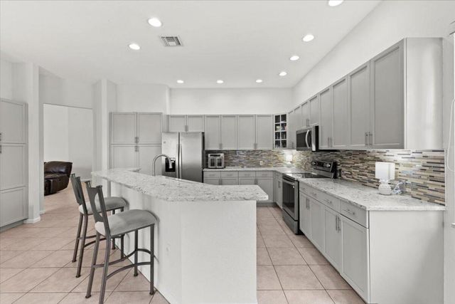 7571 Greenville Circle, Lake Worth, FL 33467