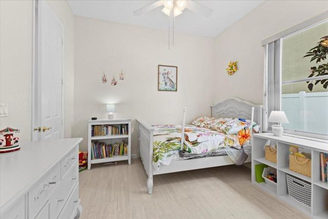 7571 Greenville Circle, Lake Worth, FL 33467