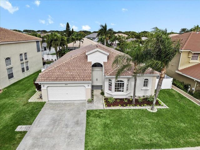 7571 Greenville Circle, Lake Worth, FL 33467