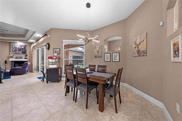 2557 HERITAGE GREEN AVENUE, Davenport, FL 33837