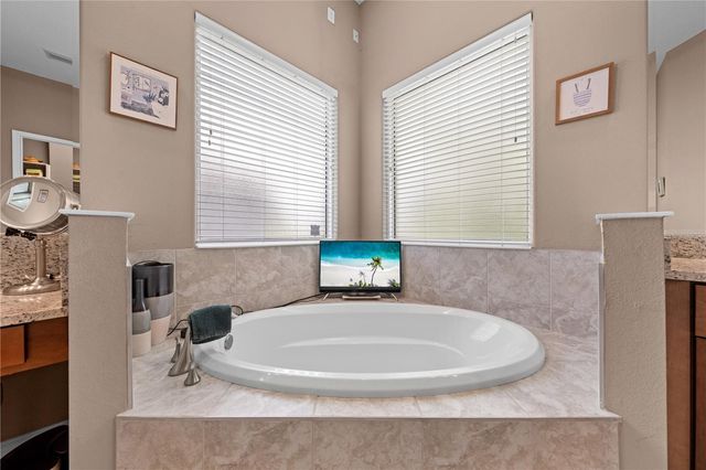 2557 HERITAGE GREEN AVENUE, Davenport, FL 33837