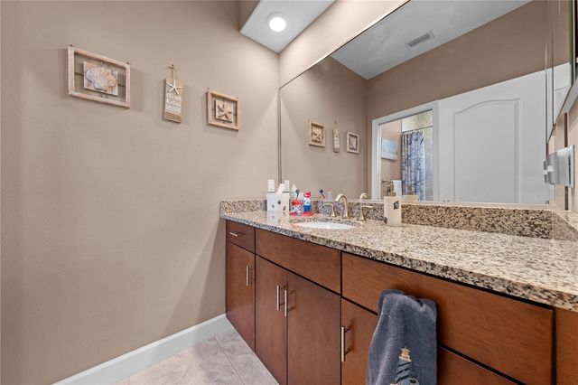 2557 HERITAGE GREEN AVENUE, Davenport, FL 33837