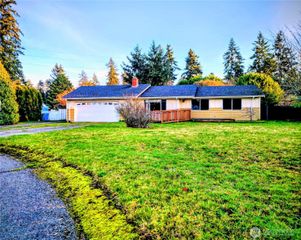 10710 97th Street SW, Tacoma, WA 98498