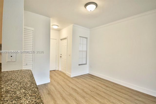 2474 Centergate Dr 103, Miramar, FL 33025