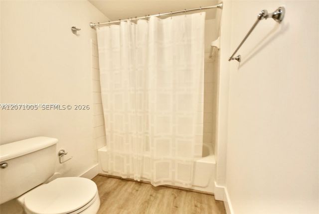 2474 Centergate Dr 103, Miramar, FL 33025