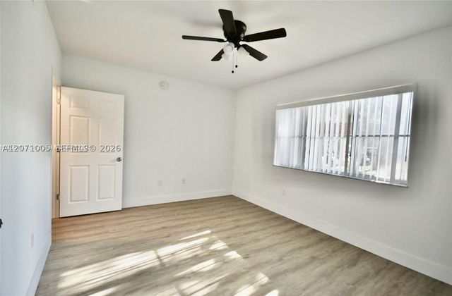 2474 Centergate Dr 103, Miramar, FL 33025