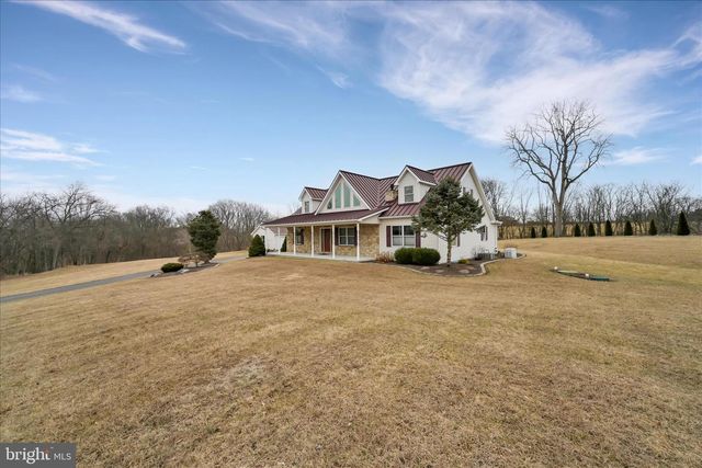 757 E REHRERSBURG RD, Bethel, PA 19507