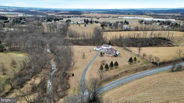 757 E REHRERSBURG RD, Bethel, PA 19507