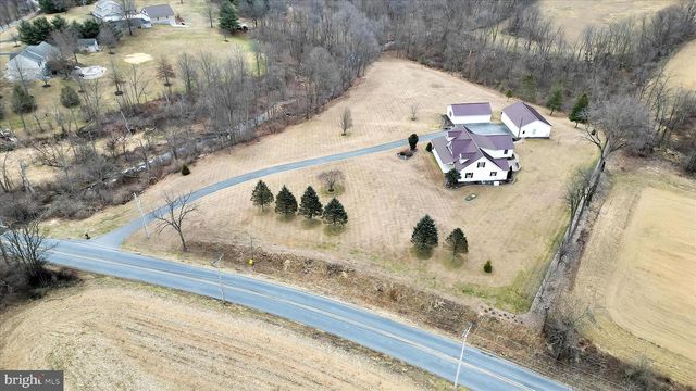 757 E REHRERSBURG RD, Bethel, PA 19507