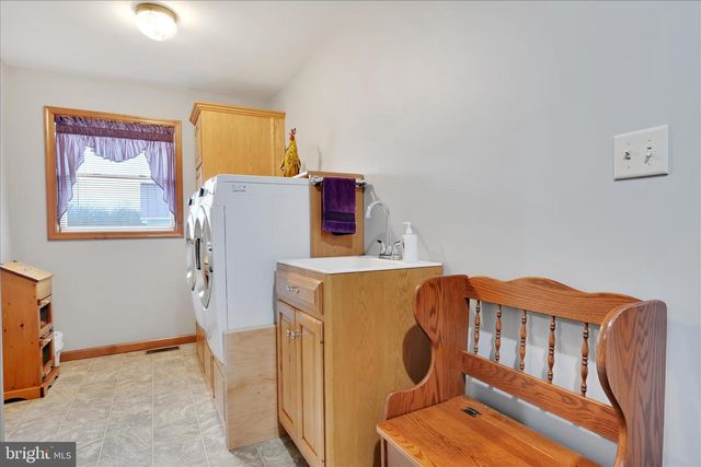 757 E REHRERSBURG RD, Bethel, PA 19507