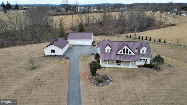 757 E REHRERSBURG RD, Bethel, PA 19507