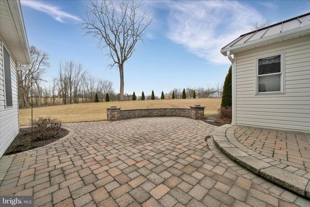 757 E REHRERSBURG RD, Bethel, PA 19507