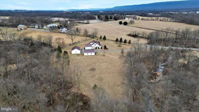 757 E REHRERSBURG RD, Bethel, PA 19507