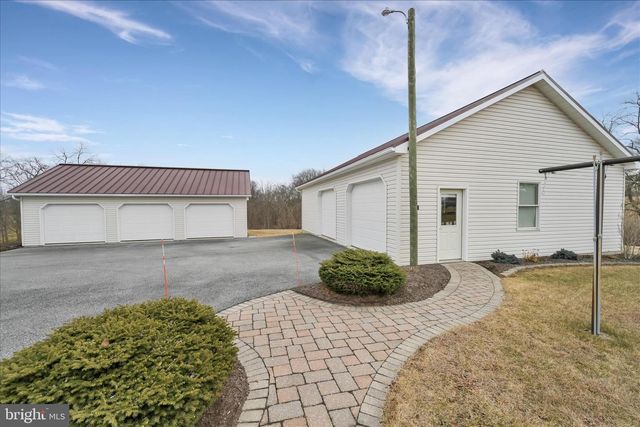 757 E REHRERSBURG RD, Bethel, PA 19507