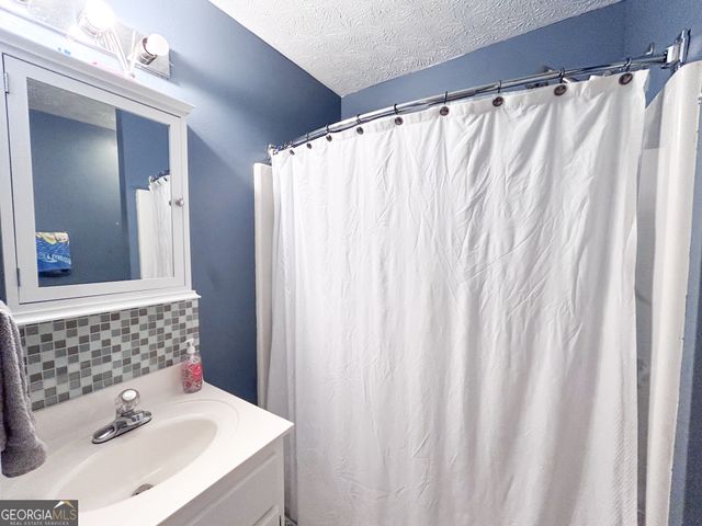 130 Bentwood Trail, Winterville, GA 30683
