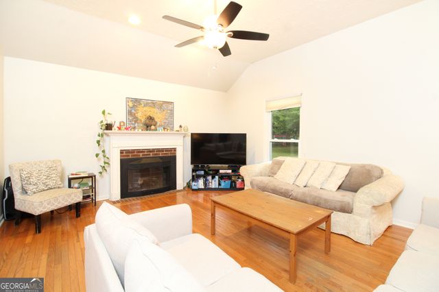 130 Bentwood Trail, Winterville, GA 30683
