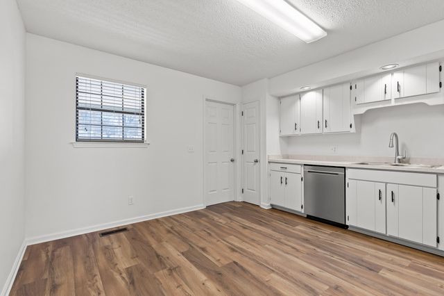 2612 Hickory Valley Road Unit A, Chattanooga, TN 37421