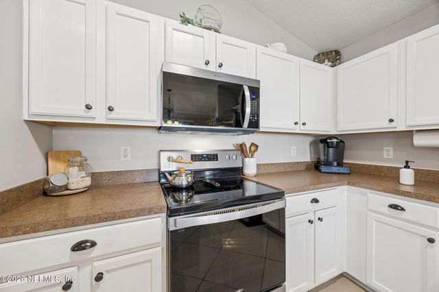 1684 NIGHT OWL Trail, Middleburg, FL 32068