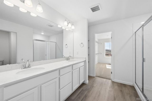 414 S Rifle Street, Aurora, CO 80017