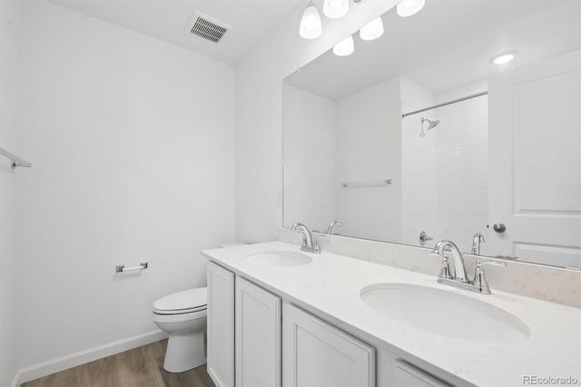 414 S Rifle Street, Aurora, CO 80017