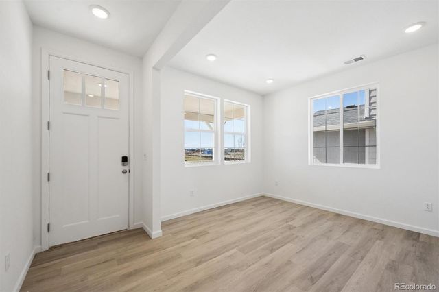 414 S Rifle Street, Aurora, CO 80017