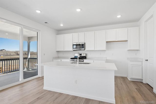 414 S Rifle Street, Aurora, CO 80017