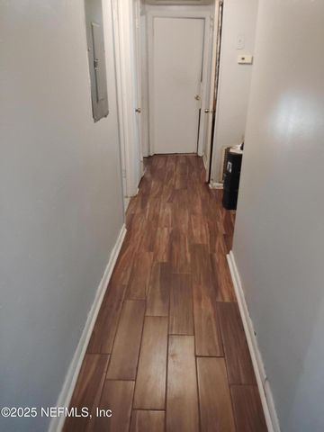 2653 SANDRA Lane, Jacksonville, FL 32208