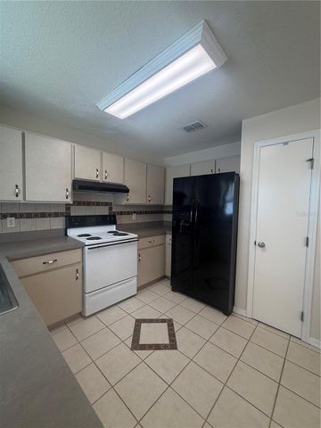28 JUNIPER PASS TRACK, Ocala, FL 34480