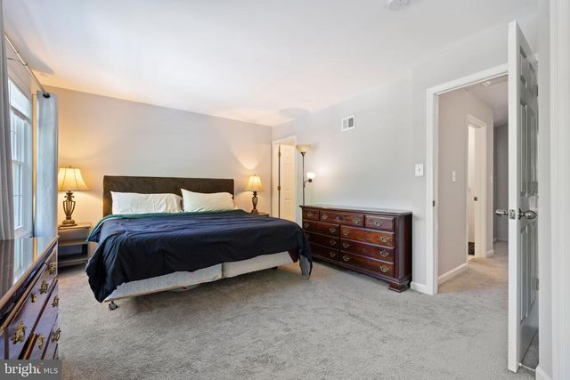 122 DORSET LN, Warrenton, VA 20186