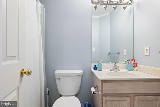 122 DORSET LN, Warrenton, VA 20186